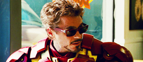 starkassembled:  vivalafaerie:   Tony Stark’s Hair: A Love Story  You didn’t