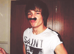 rockpayne-blog:  One Direction fetus  