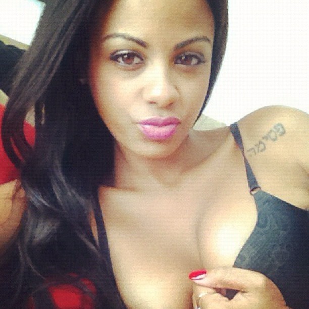 gottastayfly365:  Analicia Chavez [Sexy Latina Bombshell] 