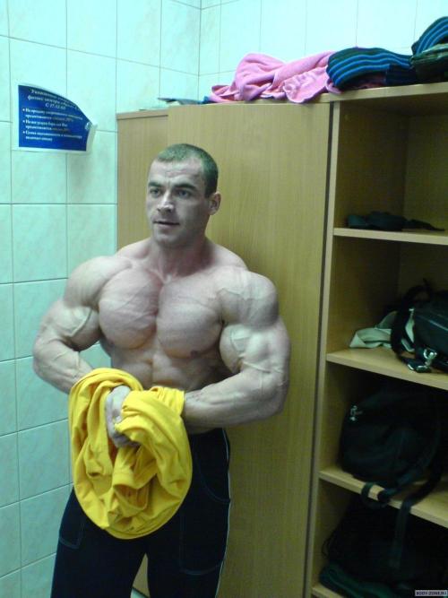 muscledlust:  I love that pale Eastern European adult photos