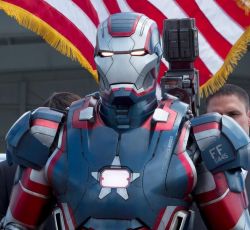 vengerturtle:  the armor has even got Rhodey’s name on it! 