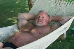 Thebigbearcave:  Fhabhotdamncobs:  W♂♂F  That Is Some Badass Hammock Daddy! 