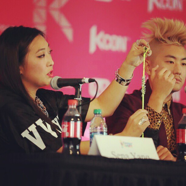 Public speaking w/ @seoulcialite at @KconUSA #armparty #hexnutbracelet #diy #kpop #kcon #v6 #fashion #style