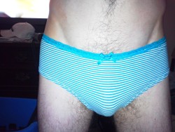 Up4Everything Submitted: I Am An Auroras Aromas Panty Buyer. They Look Good On Me