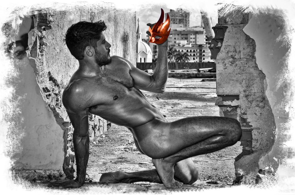 manly-vigour:   Flayder Reis -“Bal Masqué / orange”  (by Morvan Neto) 