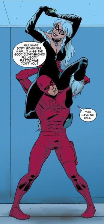 fastestcatalive:Daredevil #8Matt Murdock: a climbing tree for cats.