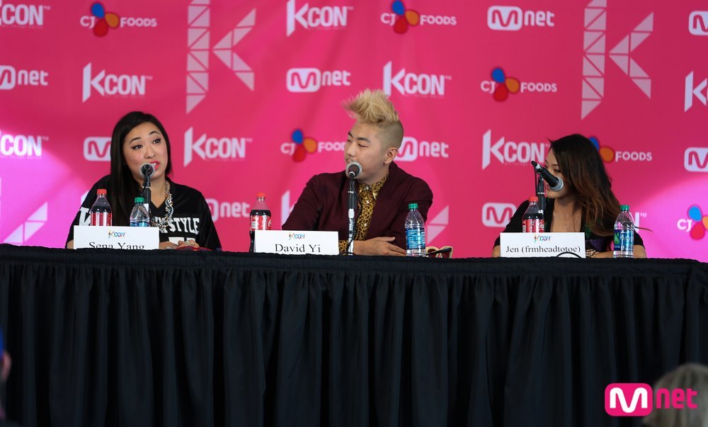 Thank you Mnet for making the first ever Kpop Convention in the US a success! Our fashion panel included Moderator Rickey Kim with Panelists David Yi, Jen (Frmheadtotoe) and yours truly, Sena!