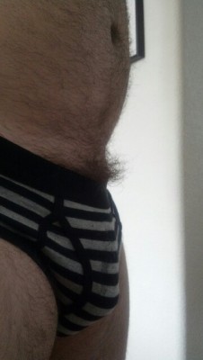 fortheloveofhairy:  Fuzzy man friend   Want