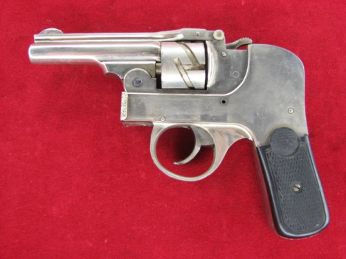 peashooter85: Union Arms Company Semi-Auto revolver, Made in the early 1900’s, the Union Firea