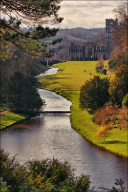 adistantdawn:  Fountains Abbey, Yorkshire,