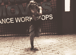chachiinspired:  ❝Comin down on them boys, eh eh eh eh, I gotta donk and you don't
