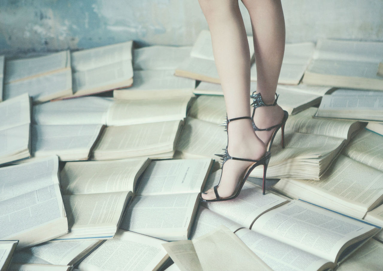 Well Read. Well Heeled. Welcome to the latest edition of Erotic Storybook Saturday!