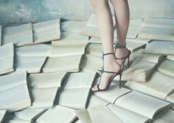 Well Read. Well Heeled. Welcome To The Latest Edition Of Erotic Storybook Saturday!