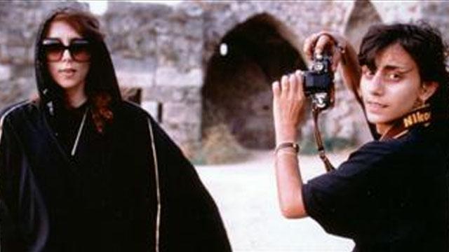 the-legend-fayrouz:  كبرت ريما … صار في بأصبعا خاتم مبارح :