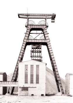 fiore-rosso:  Bernd &amp; Hilla Becher | Winding Tower [Fosse Noeux, no.13, Nord, France 1972]. 
