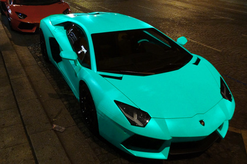 watchfashionista:  Matte Turquoise Aventador 