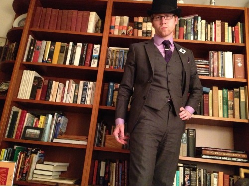 sinistersartorialist: Today’s Style: Gentleman Ghost Top Hat: Gentleman’s Emporium 