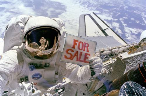 itsfullofstars:Satellites For Sale Astronaut Dale A. Gardner, having just completed the major portio