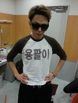 mooooosa:  Junhyung twitter update 121023