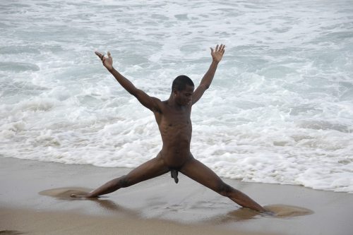 guyzbeach: Follow Guyzbeach, a collection of natural men naked at the beach !