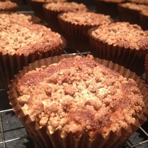 Got up early and baked some #apple #cinnamon crumble #breakfast #muffins