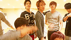 naturezia:   WOW crazy dance practice version  รั่วกันเกินไป