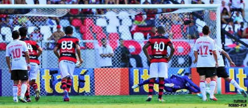 nosso-fla:  Felipe, Felipe, Felipe, Felipe! ♪ 