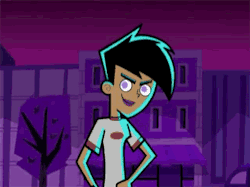 dannyfenton:  I MLAUGHING BECAUSE OF HER