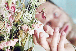  #there’s no point to this gifset #just rick grimes faceporn 