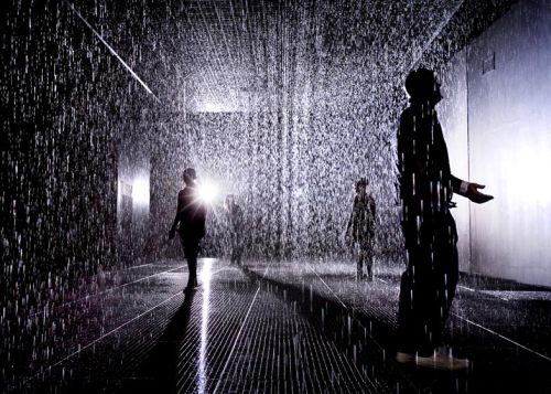 showslow:RainRoom by rAndom InternationalRainRoom offers an environment of perpetual rainfall that r
