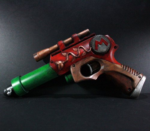 justinrampage:  Texas gamer and electrical engineer Donald Kennedy (aka “Kodykoala”) created a very impressive Custom Super Mario Gun that is sure to leave Bowser pleading for his life. You can check out more photos on Donald’s Flickr page.