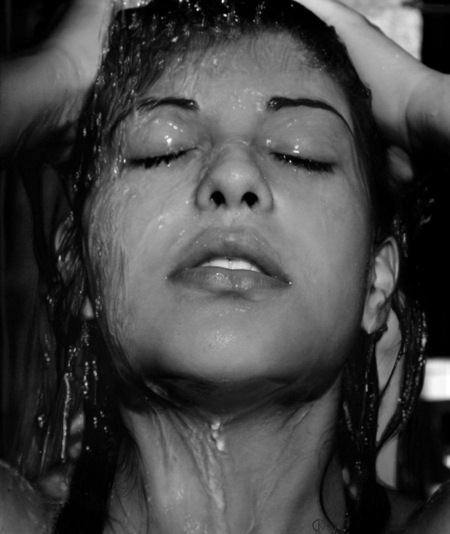 kilo-jericho-sierra:  This Is Not A PhotographIt is a pencil drawing by Diego Fazio, a