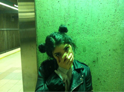 ooshoosh:  subway hangouts 