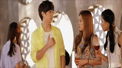 orange-sandeul:  Junghwan got some girls too… 