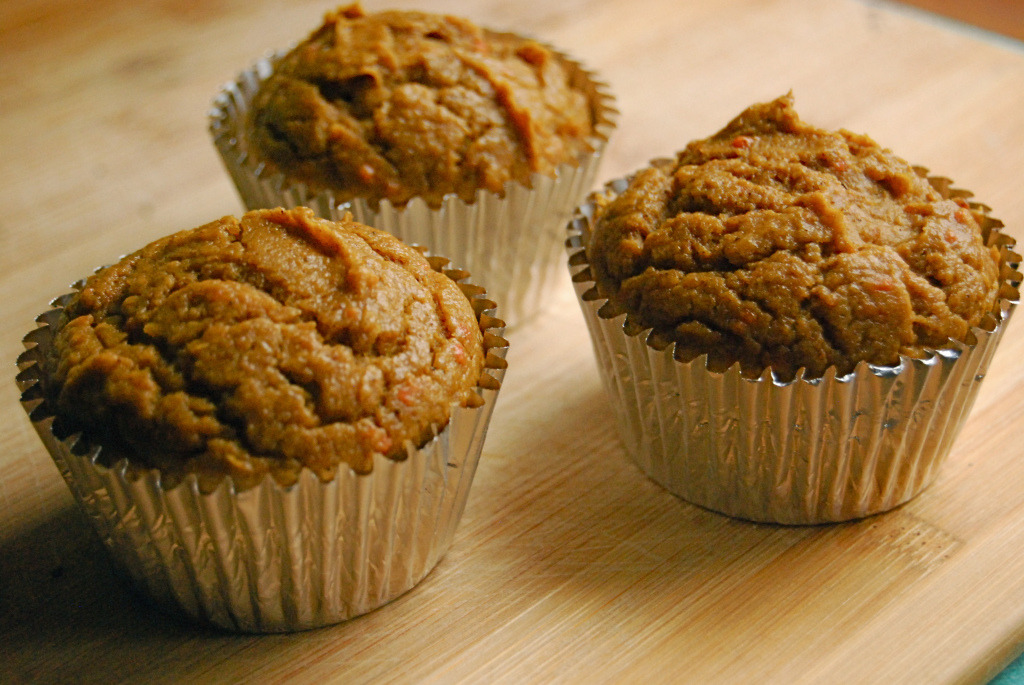 Check out my recipe for low calorie Pumpkin Spice Muffins made without eggs, oil and butters! (via Pumpkin Spice Muffins | measuring cup cuisine)