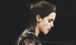 lovefromwatson-blog:  emma watson+hair 