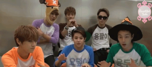 junhyungxx:   Yoseob: Let’s be motionless for a while… (HyunSeung was already