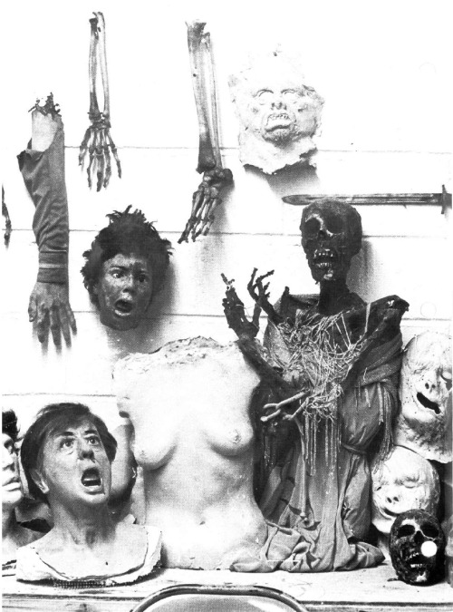 chipsandbeermag:Tom Savini’s studio