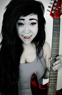 F4Lconpunch:  F4Lconpunch:  I Am Marceline, The Vampire Queen!  I Have Nowhere To