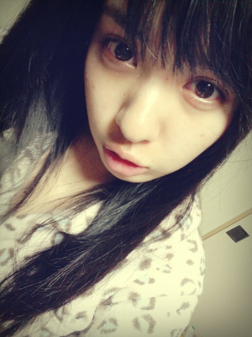 rsptn:  山田菜々 - Google+