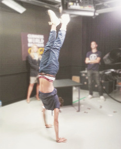 soerensen:  Alfie doing a handstand at GWRomg.