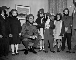 Fuckyeahlatinamericanhistory:  Kickstones:  Fidel Castro Meets With School Children,