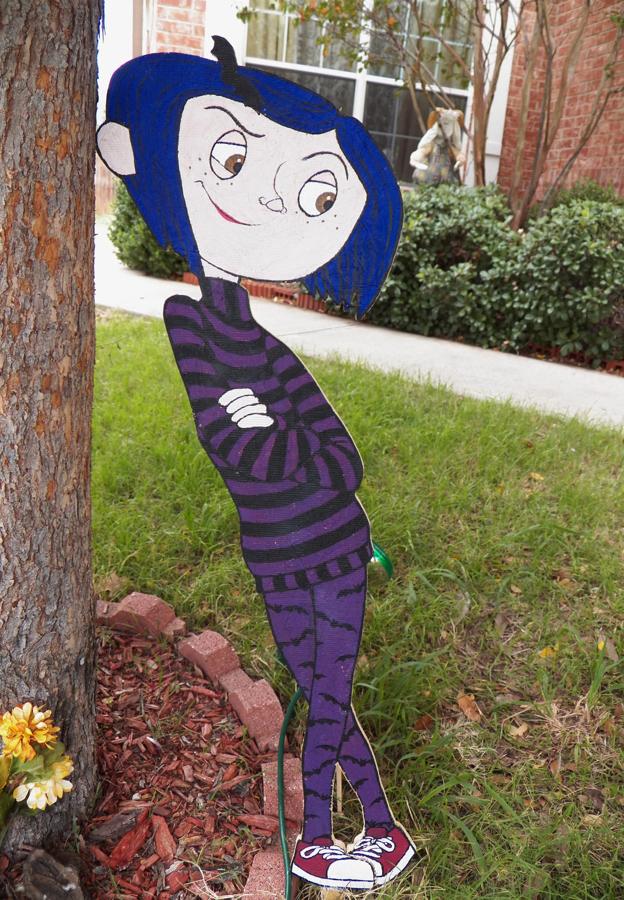 drtoof:  axolotlghost:  all right here’s one of my halloween projects finally everybody