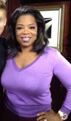 bbwcum:  Imagine if Oprah did BBW porn… Just imagine those giant tits and plump belly jiggling around… and I bet she keeps a nice, fat and hairy muff… &lt;3