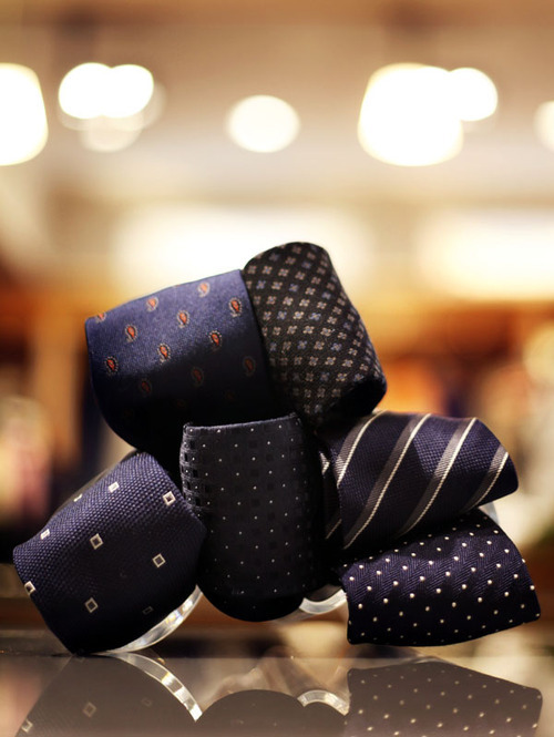 Navy Blue Ties. Win 2 awesome Italian-woven... | Visual Inspiration