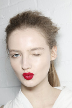 catwalkclub:  Amanda Norgaard backstage at