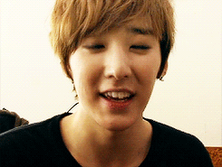 kseops-deactivated20140423:  Kevin being precious. 