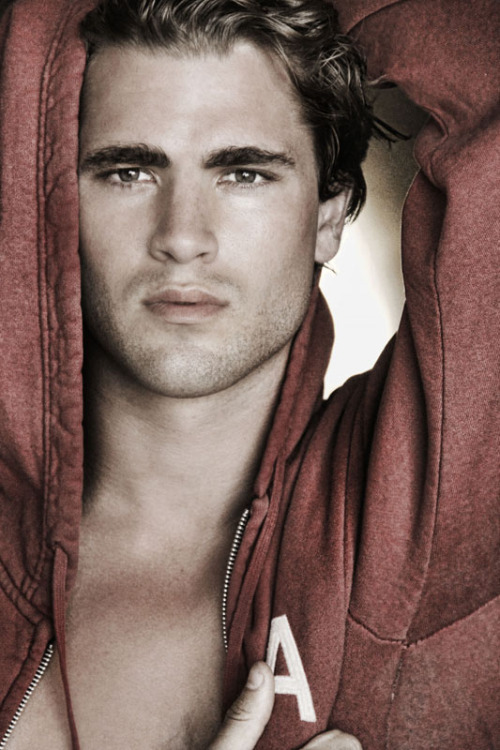 JAMES SCHAEPE - MODEL MANAGED BY: JIM JORDAN – WHITE CROSS MANAGEMENT CONTACT: SCOUT@JIMJORDANPHOTOG