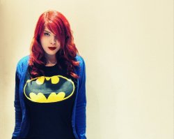 savingthrowvssexy:  Batgirl by ~DarkLillium