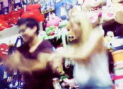 rebeldesbr4ever:  Sophia dançando parte 2 